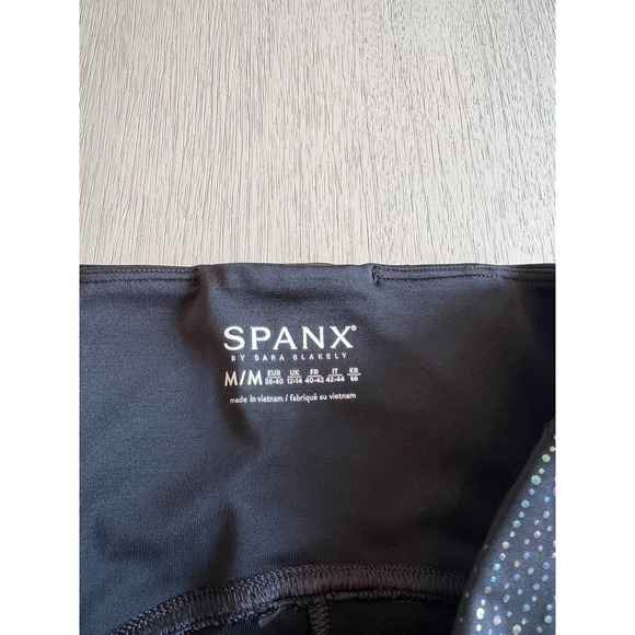 SPANX Rainbow Metallic Dot Leggings Size Medium - Picture 6 of 11